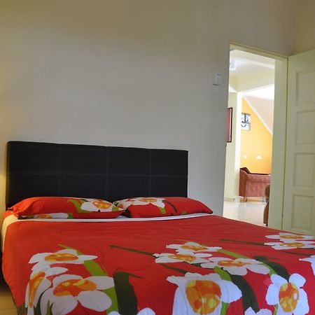 Father S Guest House Танах-Рата Екстер'єр фото