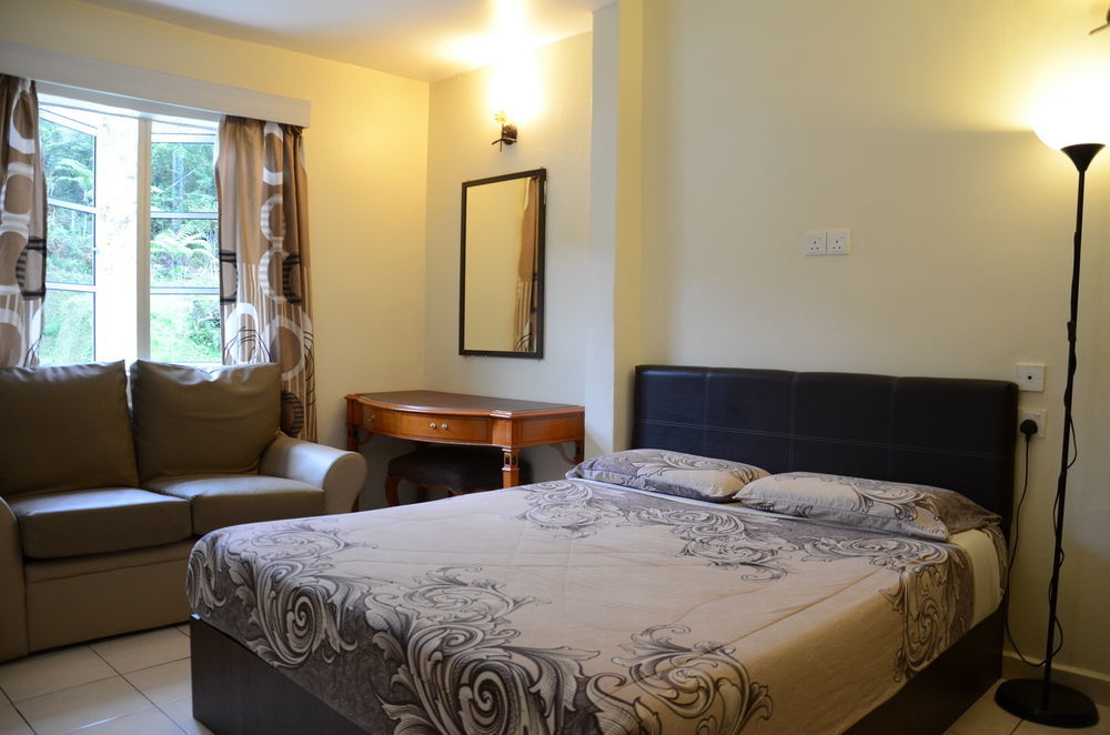 Father S Guest House Танах-Рата Екстер'єр фото