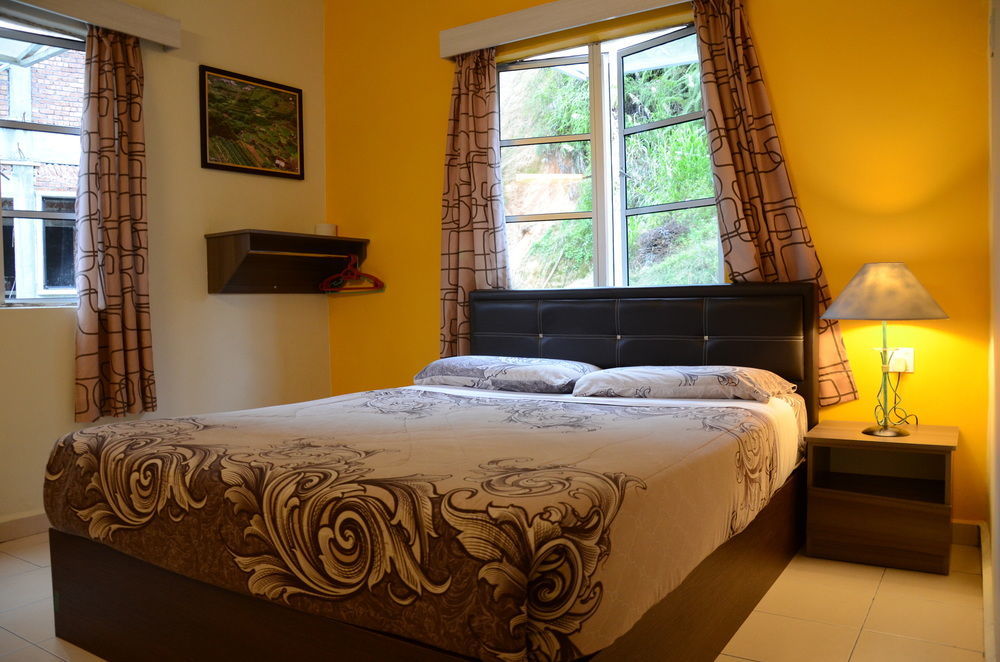 Father S Guest House Танах-Рата Екстер'єр фото