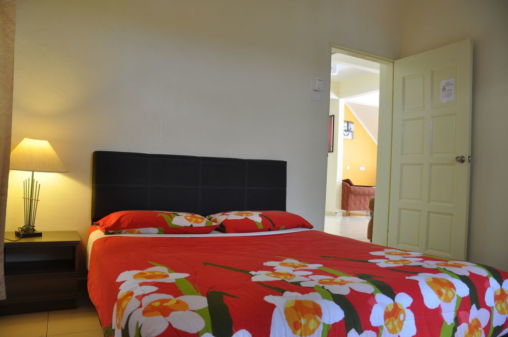 Father S Guest House Танах-Рата Екстер'єр фото