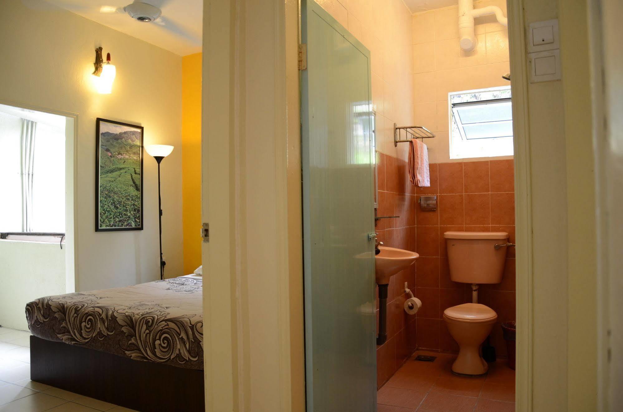 Father S Guest House Танах-Рата Екстер'єр фото