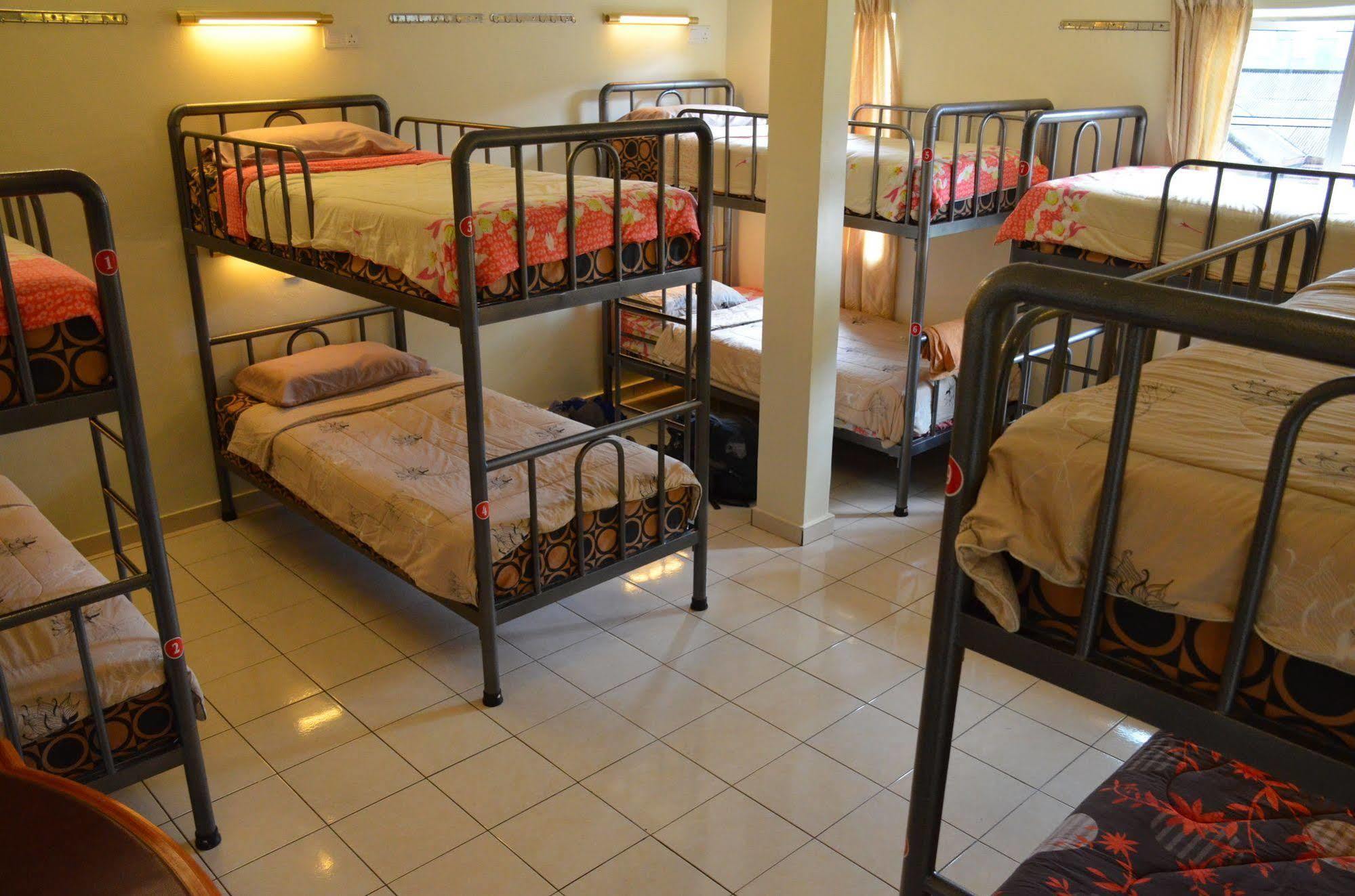 Father S Guest House Танах-Рата Екстер'єр фото