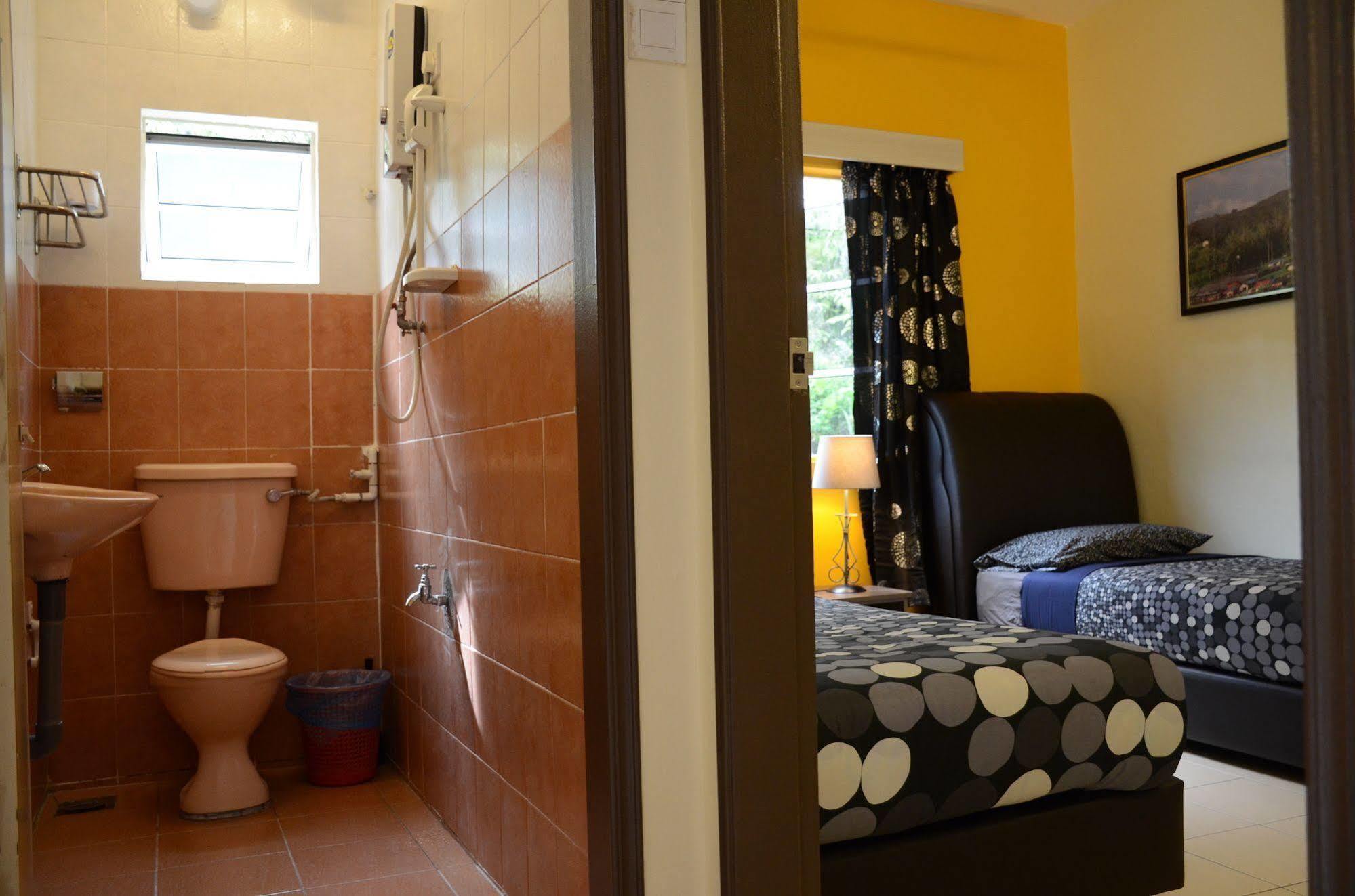 Father S Guest House Танах-Рата Екстер'єр фото