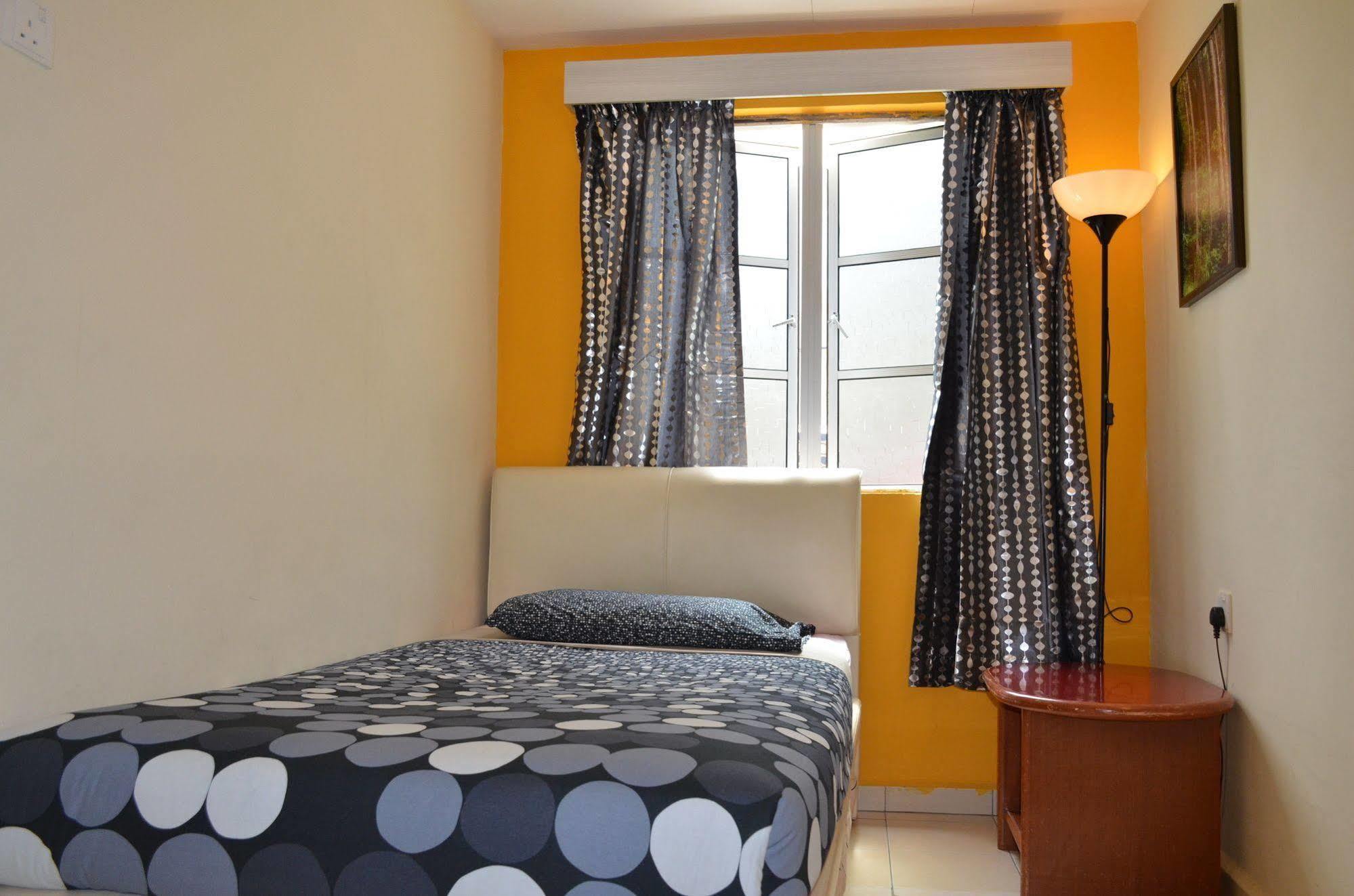 Father S Guest House Танах-Рата Екстер'єр фото