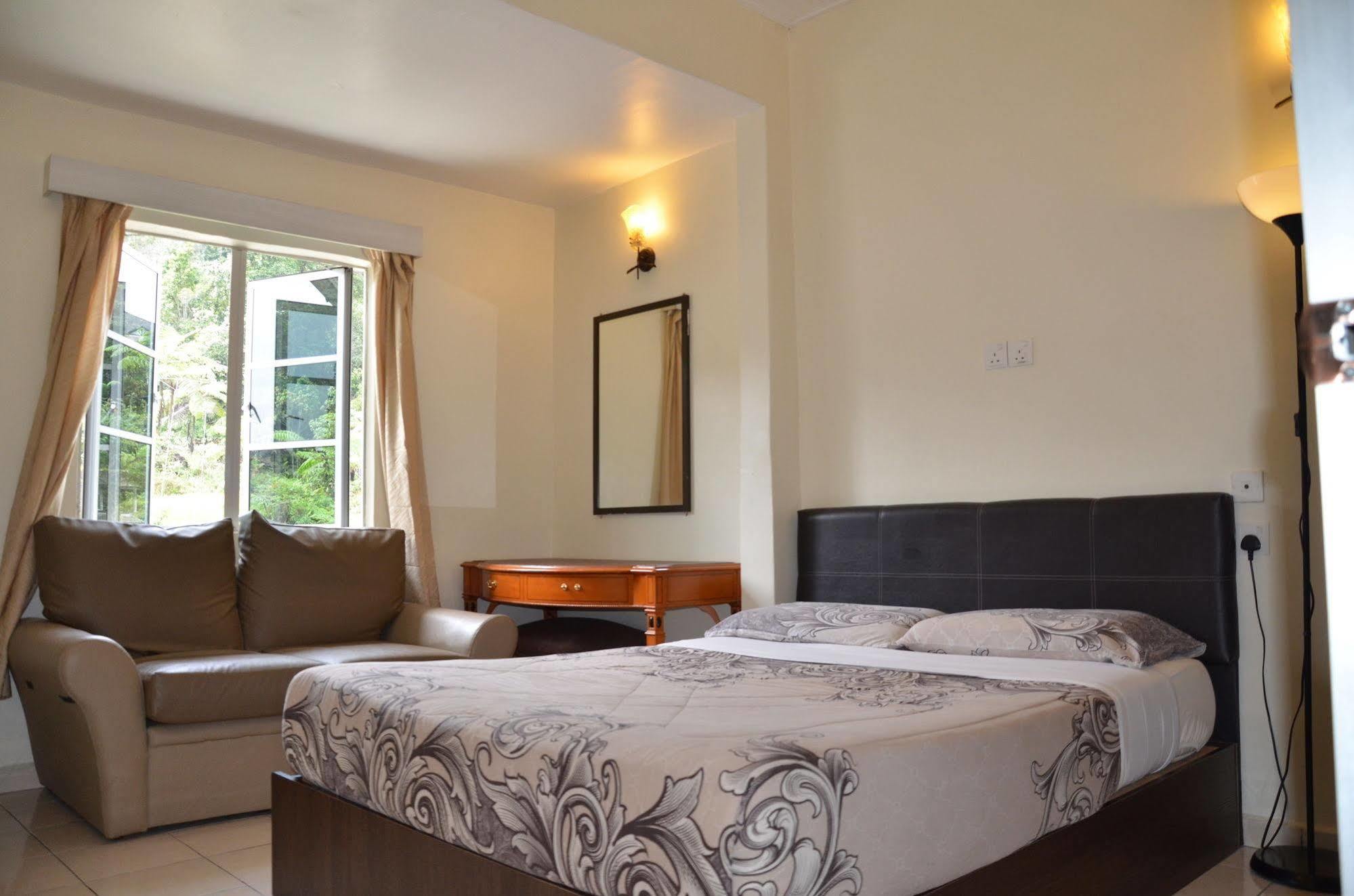 Father S Guest House Танах-Рата Екстер'єр фото